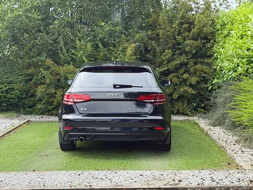 Used Audi A3 Sportback Sport 116 HP (85 kW) 2019 Black Hatchback