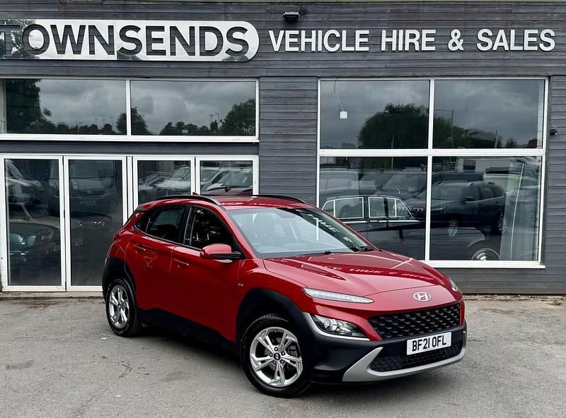 Used Hyundai Kona SE 120 HP (88 kW) 2021 Red SUV