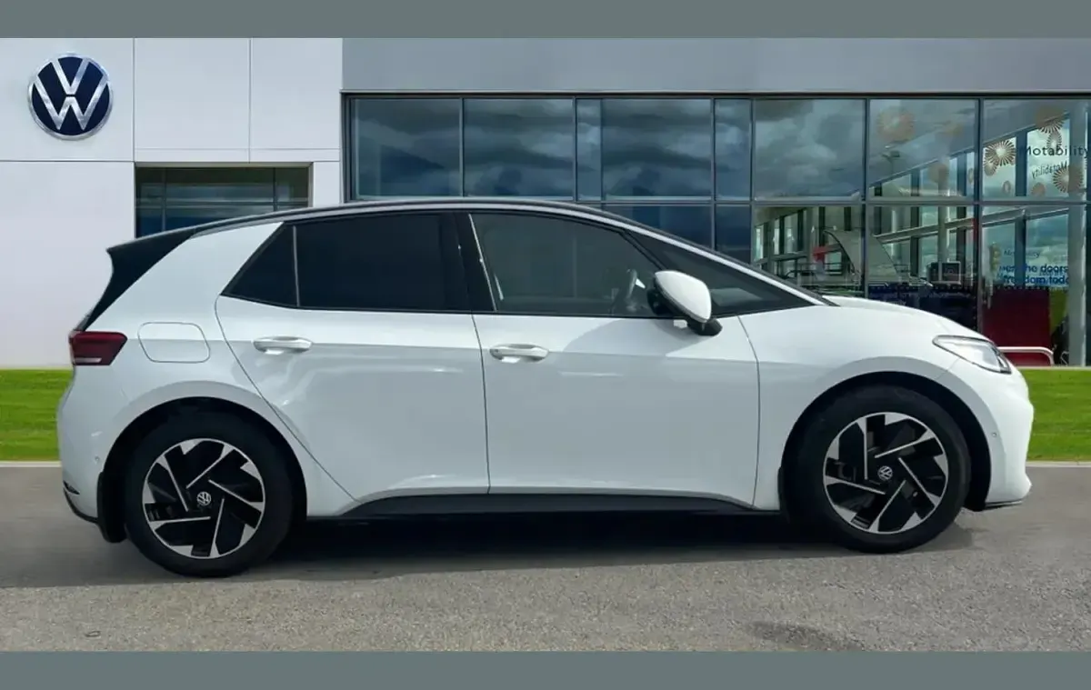 New VW ID.3 Pro 147 kW (200 HP) 2026 White Hatchback