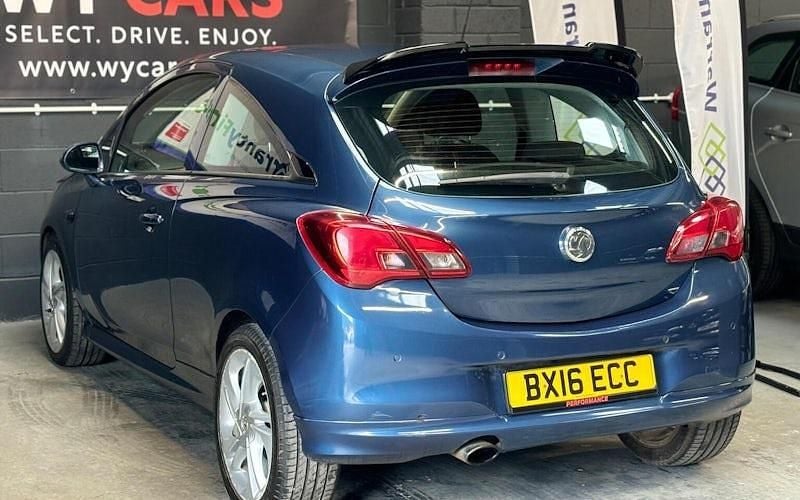 Used Vauxhall Corsa SRi 90 HP (66 kW) 2017 Hatchback