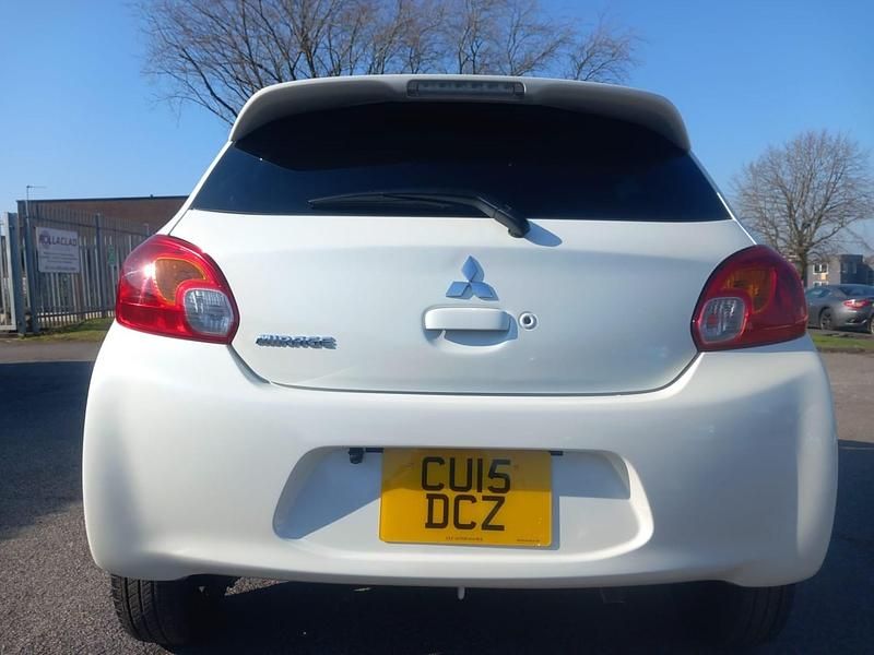 Used Mitsubishi Mirage 2025 White Hatchback
