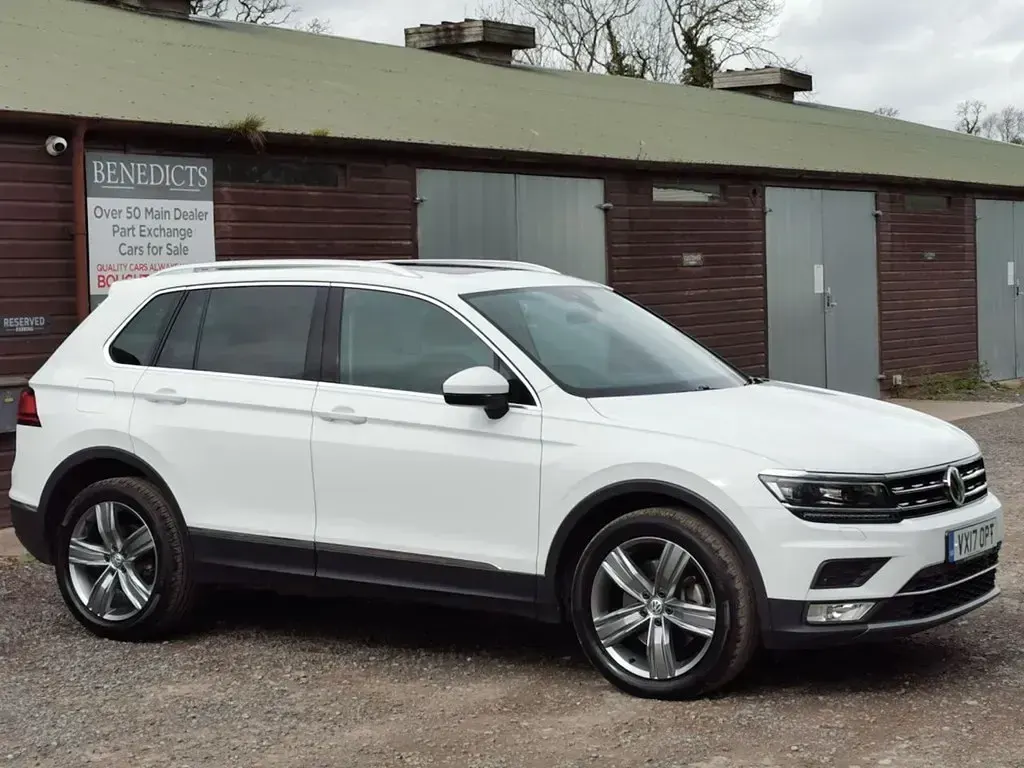 Używany VW Tiguan SEL 190 KM (139 kW) 2017 Biały SUV