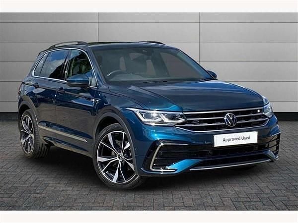 Blue Used 2023 VW Tiguan R-line SUV | £27,095 (Fair price) - Image 1/3
