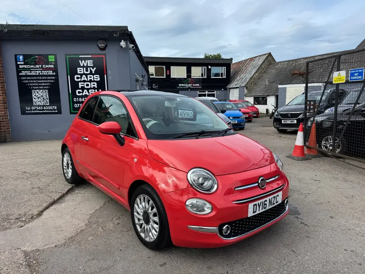 Used Fiat 500 Lounge 69 HP (50 kW) 2016 Pink Hatchback