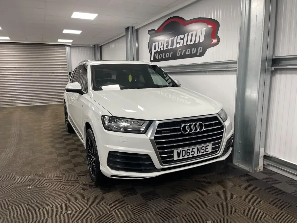 Used Audi Q7 S-Line 272 HP (200 kW) 2015 White SUV