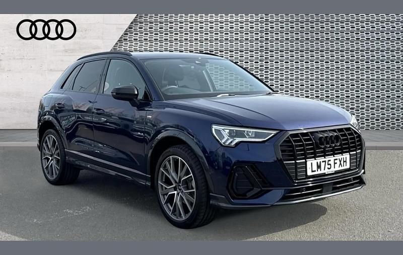 Ny Audi Q3 Black Edition 150 HK (110 kW) 2025 Blå SUV