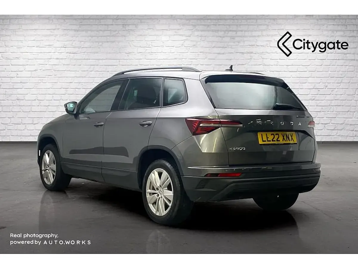 Used Skoda Karoq SE Drive 110 HP (80 kW) 2022 Graphite grey metallic SUV