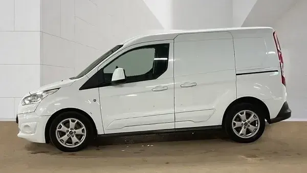 Used Ford Transit Connect Limited 120 HP (88 kW) 2016 White MPV