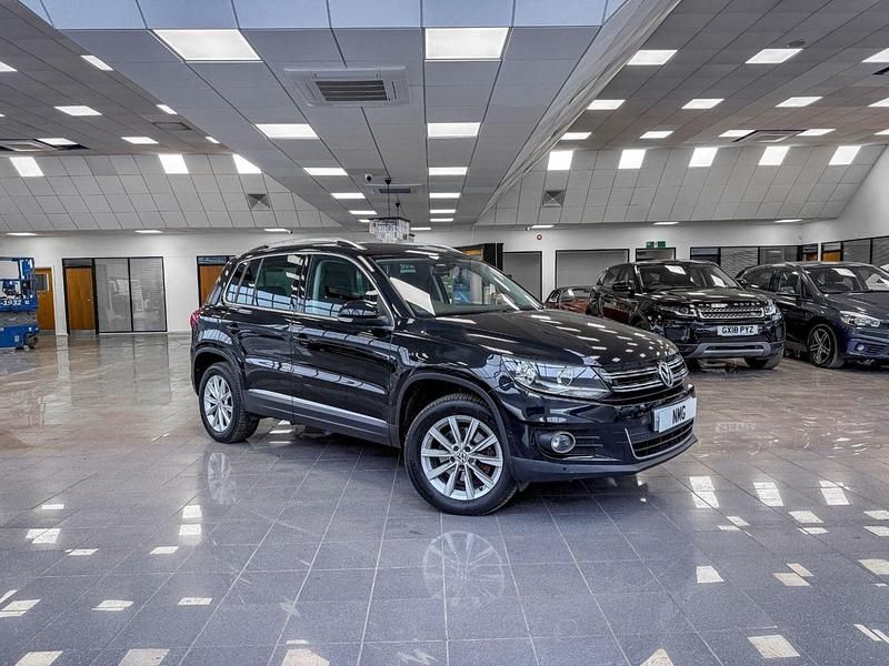 Used VW Tiguan SE 140 HP (102 kW) 2013 Black SUV