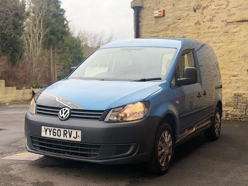 Used VW Caddy 75 HP (55 kW) 2011 Blue MPV