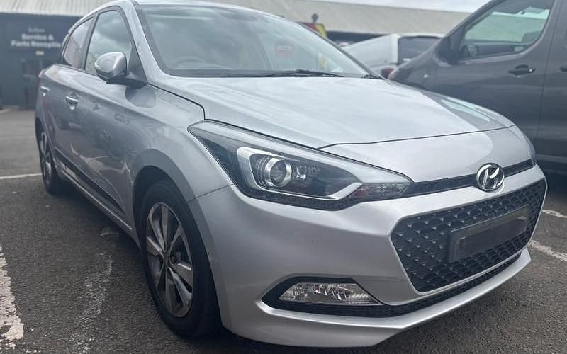 Used 2016 Hyundai i20 Premium Hatchback | £6,999 (Fair price) - Image 1/1