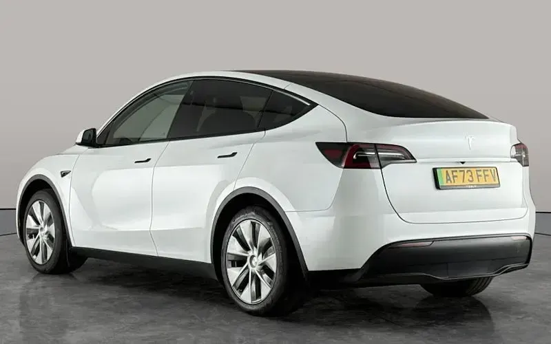 Used Tesla Model Y RWD 219 kW (299 HP) 2023 White SUV