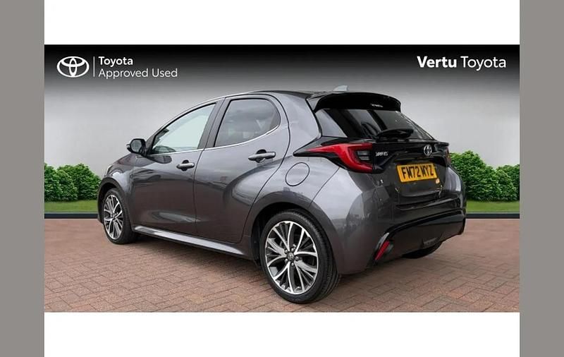 Used Toyota Yaris Hybrid 116 HP (85 kW) 2023 Grey Hatchback