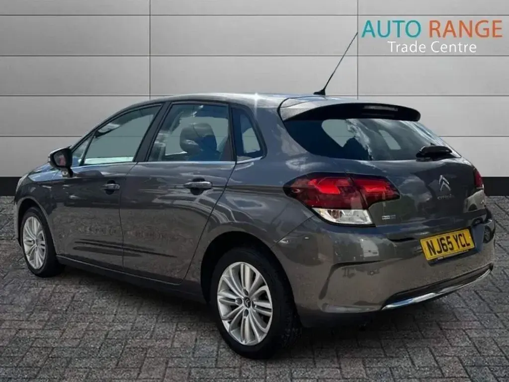 Used Citroën C4 Flair 120 HP (88 kW) 2015 Grey Hatchback