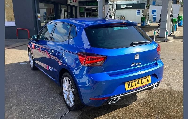 Used Seat Ibiza FR 115 HP (84 kW) 2025 Blue Hatchback