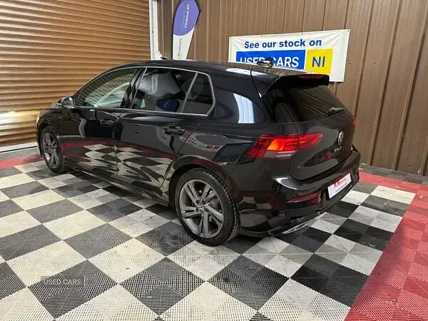 Used VW Golf VIII R-line 150 HP (110 kW) 2022 Black Hatchback