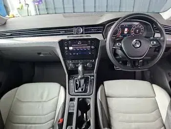 Used VW Arteon Elegance 150 HP (110 kW) 2019 Grey Hatchback
