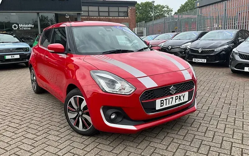 Begagnad Suzuki Swift SZ5 111 HK (81 kW) 2019 Halvkombi