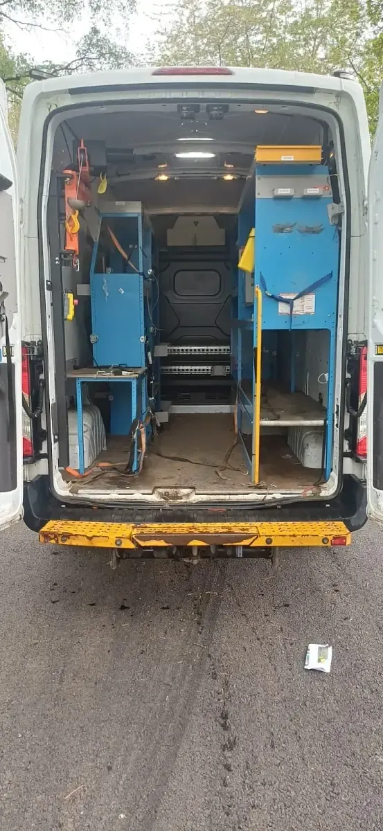 Usado Ford Transit 2021 Branco Monovolume
