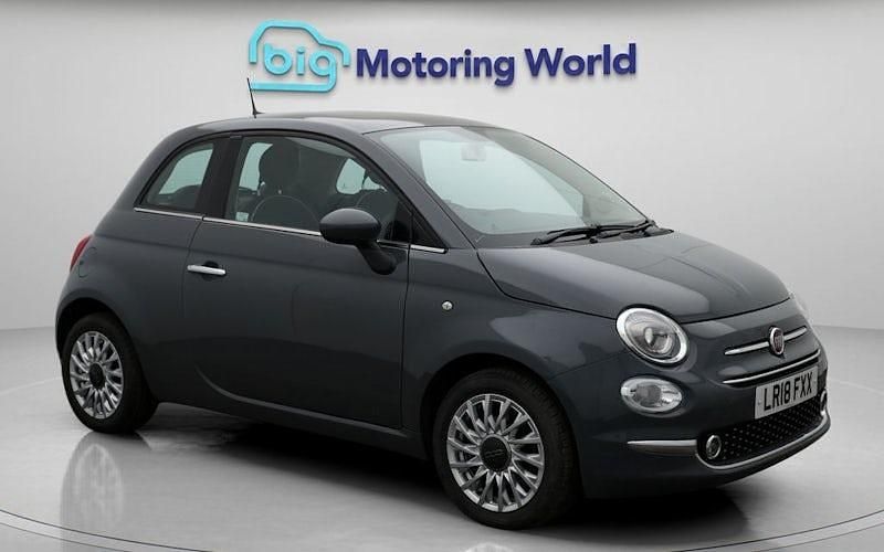 Used 2018 Fiat 500 Lounge Hatchback | £7,993 (Fair price) - Image 1/4
