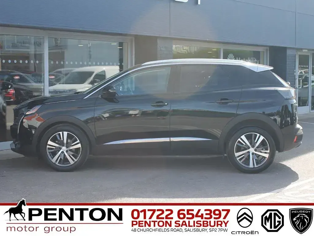 Used Peugeot 3008 Allure Premium 130 HP (95 kW) 2021 Black SUV