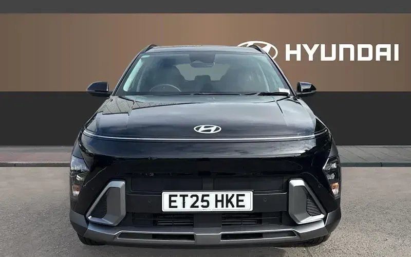 Used Hyundai Kona Advanced 138 HP (101 kW) 2025 Black SUV