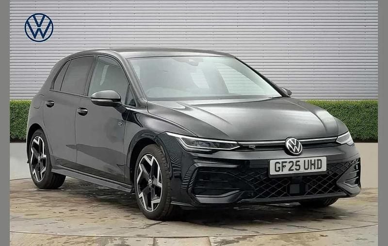 Used VW Golf VIII R-line 147 HP (108 kW) 2025 Black Hatchback