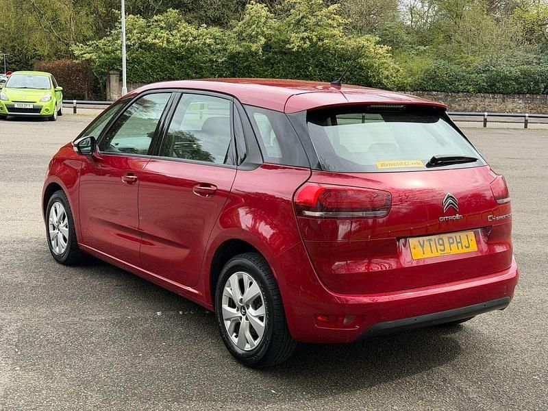 Used Citroën C4 PureTech 2019 Red MPV