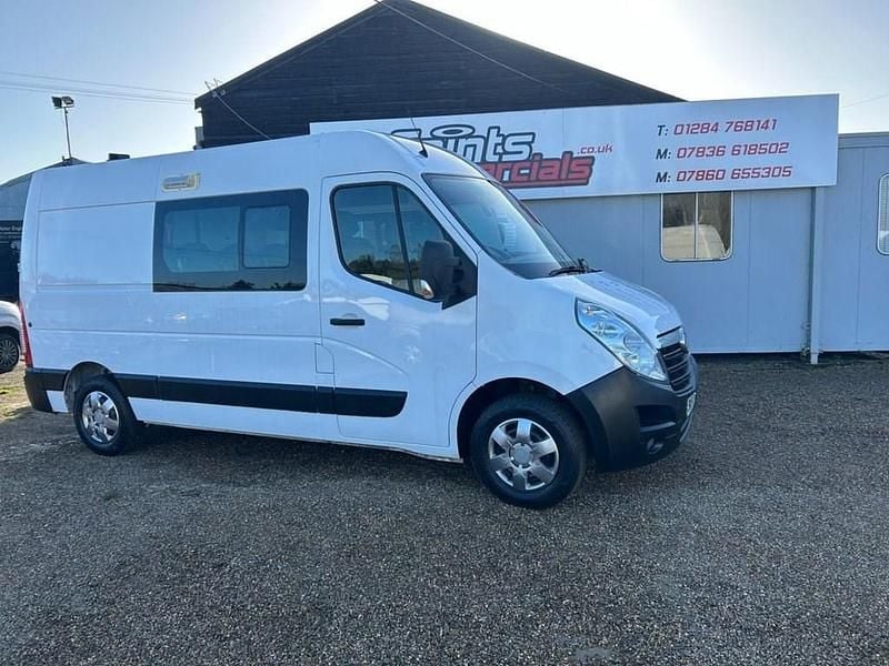Used Vauxhall Movano 130 HP (95 kW) 2019 White MPV