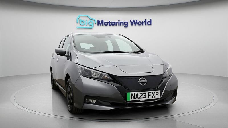 Used Nissan Leaf Acenta 110 kW (150 HP) 2023 Grey Hatchback