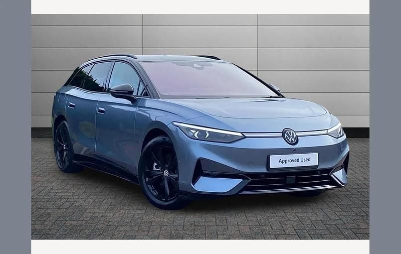 Blue New 2025 VW ID.7 Pro Sedan | £42,195 (Fair price) - Image 1/3