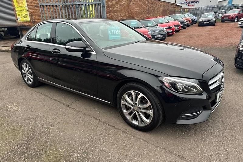 Used Mercedes C200 184 HP (135 kW) 2015 Black Sedan