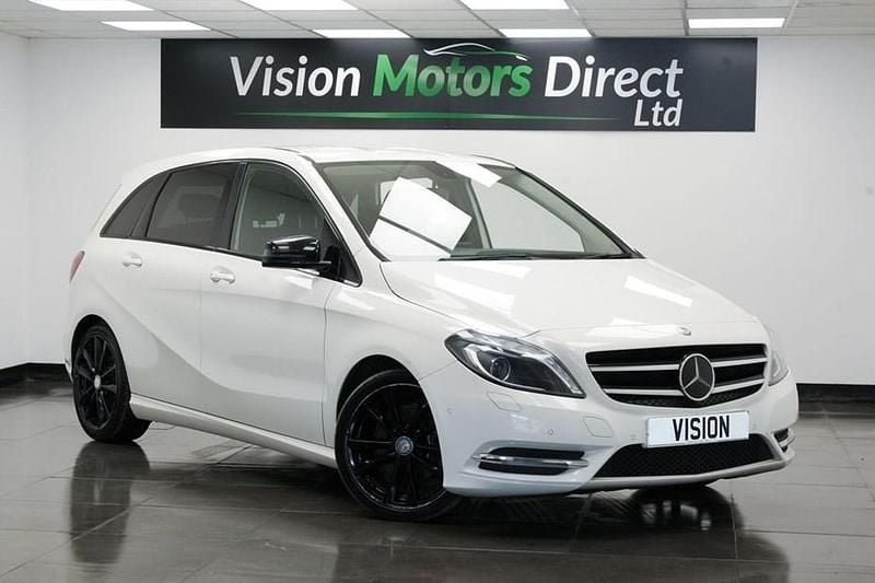 Used Mercedes B180 2014 White MPV