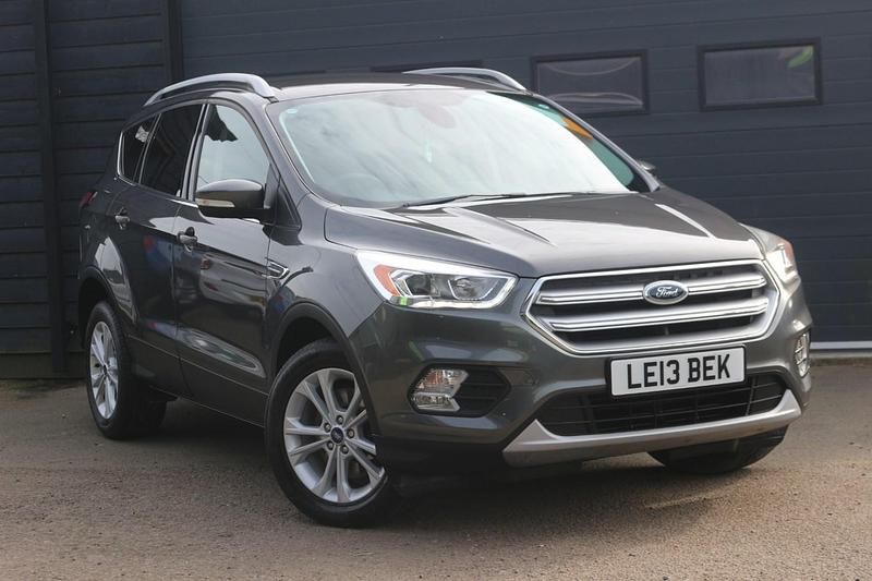 Used Ford Kuga Titanium 150 HP (110 kW) 2017 Grey SUV