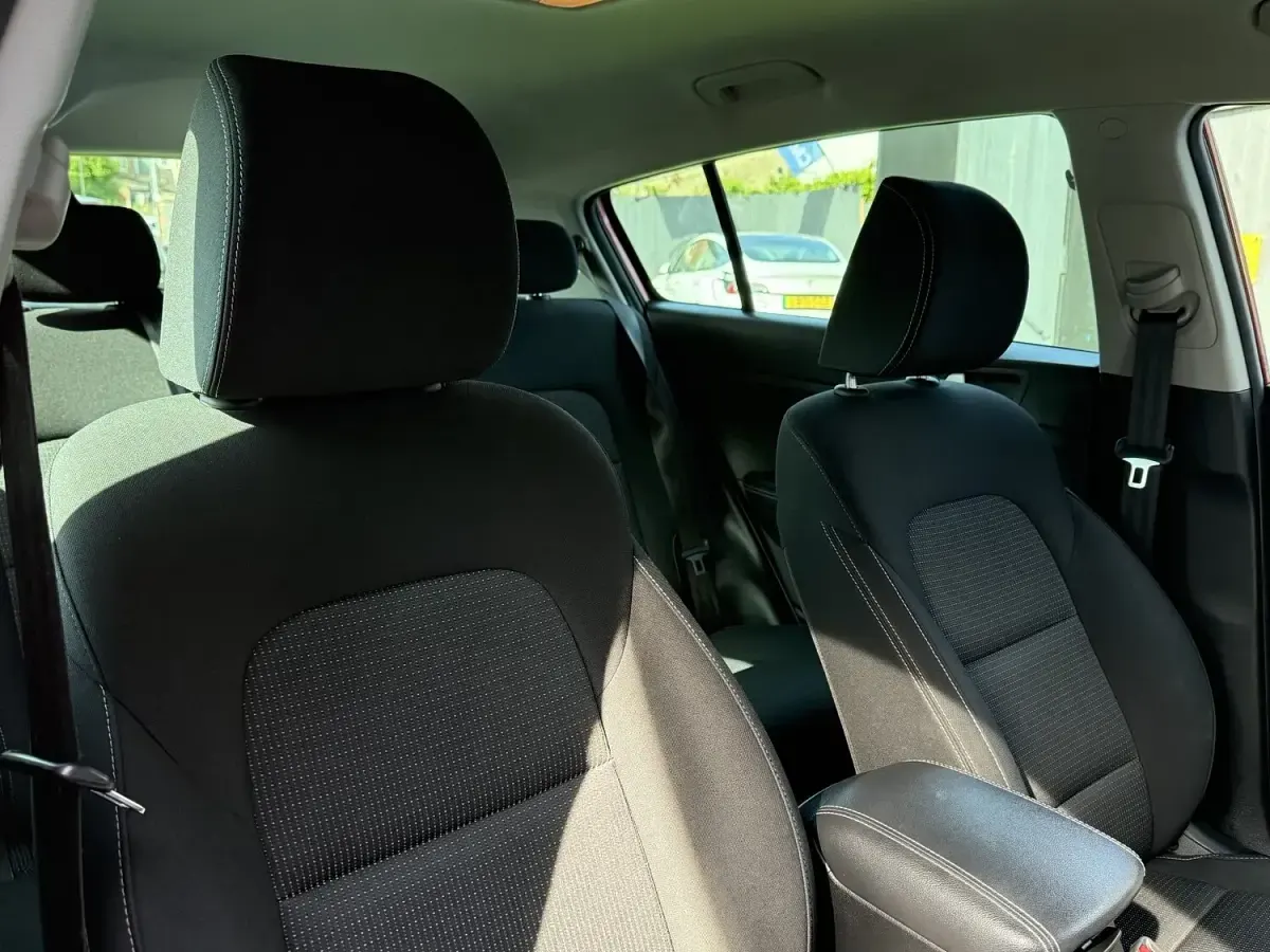 Used Kia Sportage 177 HP (130 kW) 2019 Red SUV