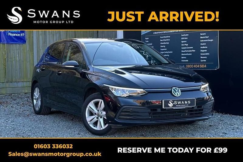 Used VW Golf VII Life 150 HP (110 kW) 2021 Black Hatchback