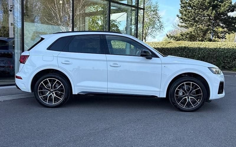 Used Audi Q5 Black Edition 268 HP (197 kW) 2024 White SUV