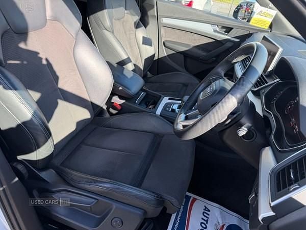 Used Audi Q5 S-Line 190 HP (139 kW) 2019 White SUV