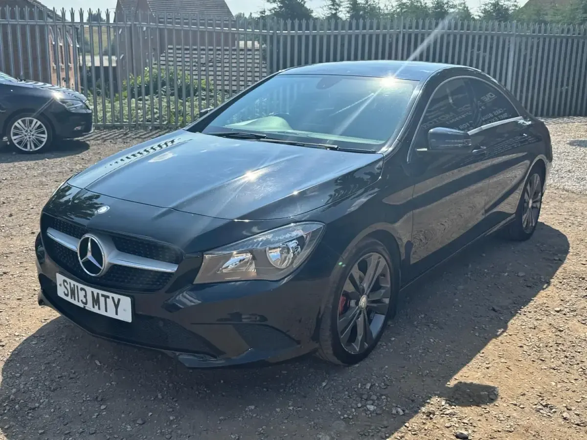 Used Mercedes CLA180 122 HP (89 kW) 2013 Black Coupe