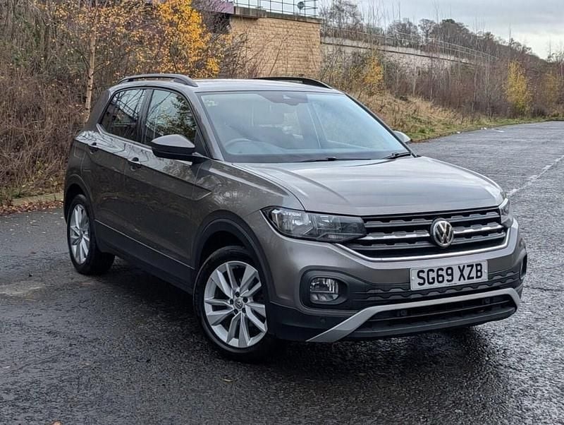Used VW T-Cross SE 95 HP (69 kW) 2019 Grey SUV