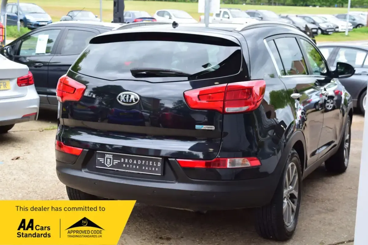 Usado Kia Sportage 177 HP (130 kW) 2016 Preto SUV
