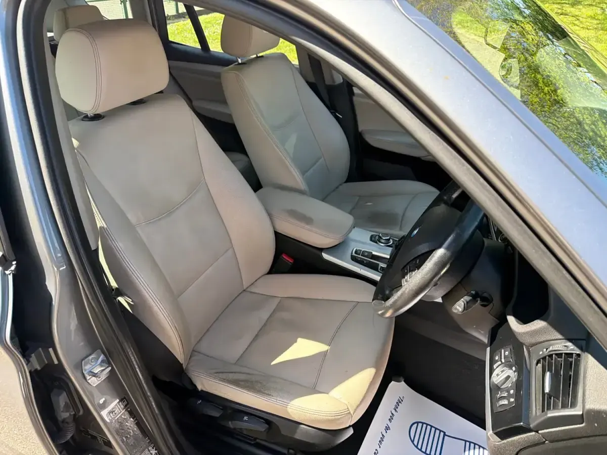 Begagnad BMW X3 2014 Grå SUV