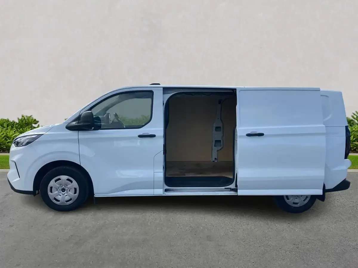 Używany Ford Transit Custom Trend 136 KM (100 kW) 2025 Biały Van