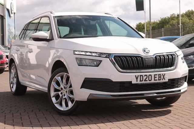 Candy white Used 2020 Skoda Kamiq SE L SUV | £13,350 (Fair price) - Image 1/4