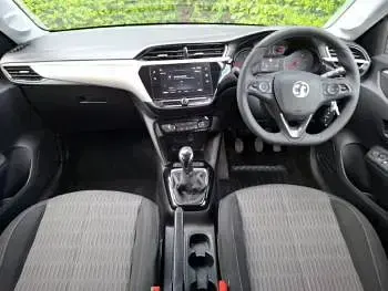 Second-hand Vauxhall Corsa Design Edition 2023 Alb Hatchback