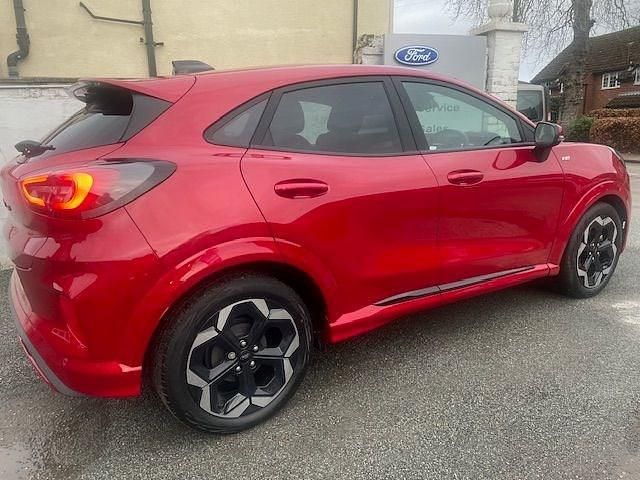 Used Ford Puma ST-Line X 155 HP (114 kW) 2025 Red SUV