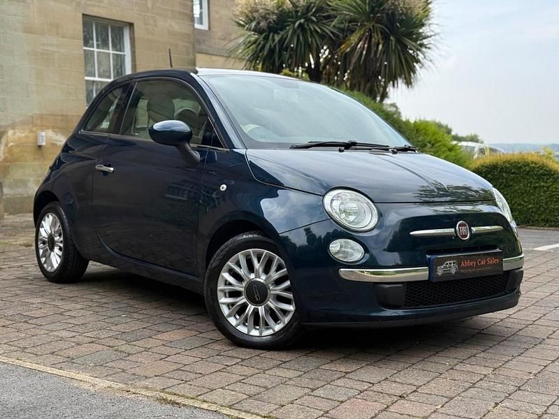 Blue Used 2015 Fiat 500 Lounge Hatchback | £2,995 (Good price) - Image 1/4