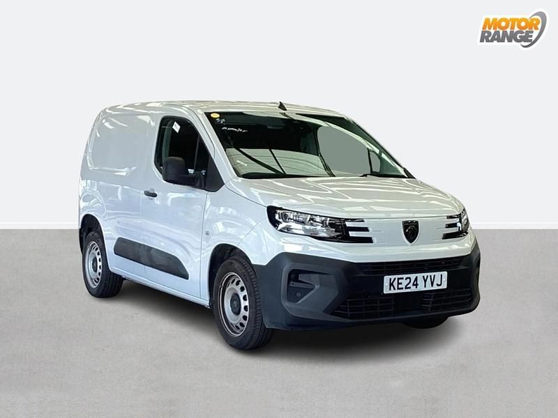 White Used 2024 Peugeot Partner MPV | £14,495 (Fair price) - Image 1/4