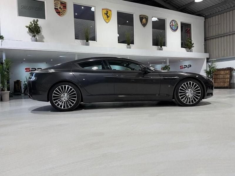 Used Aston Martin Rapide 470 HP (345 kW) 2012 Silver Sedan