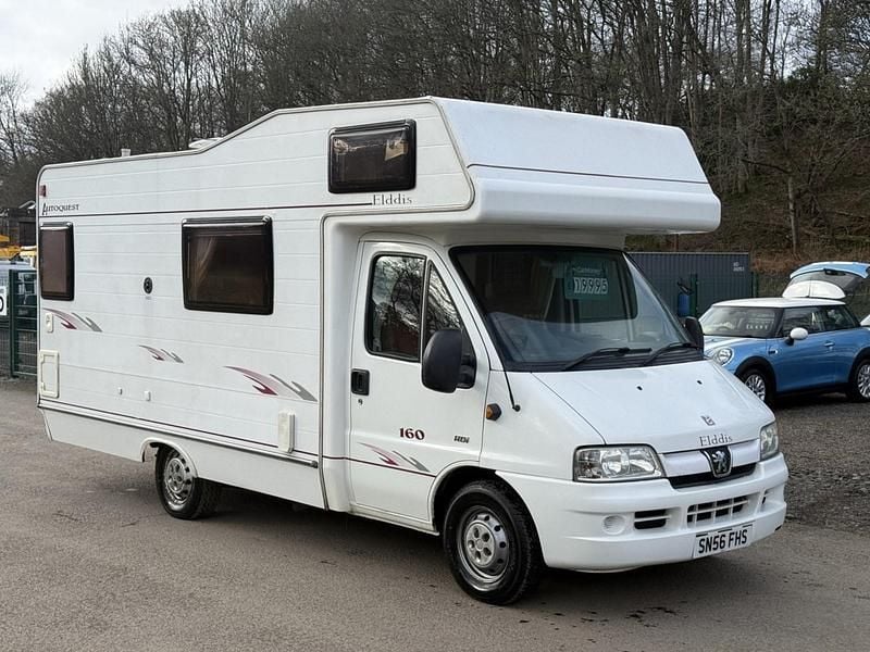 Begagnad Peugeot Boxer 2006 Vit Van